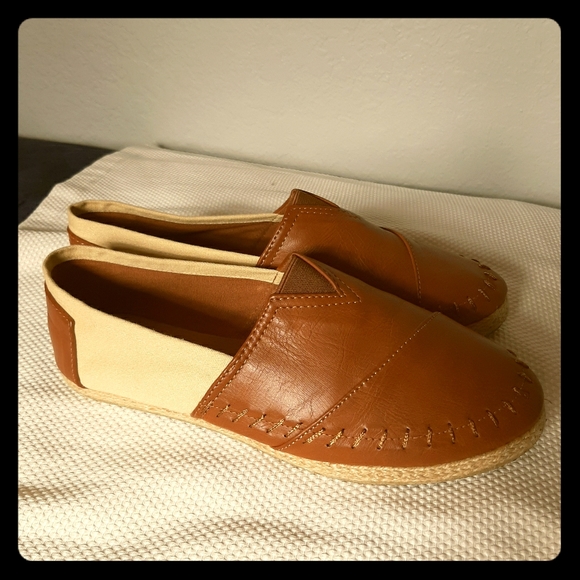 Leather casual shoes - Picture 1 of 10